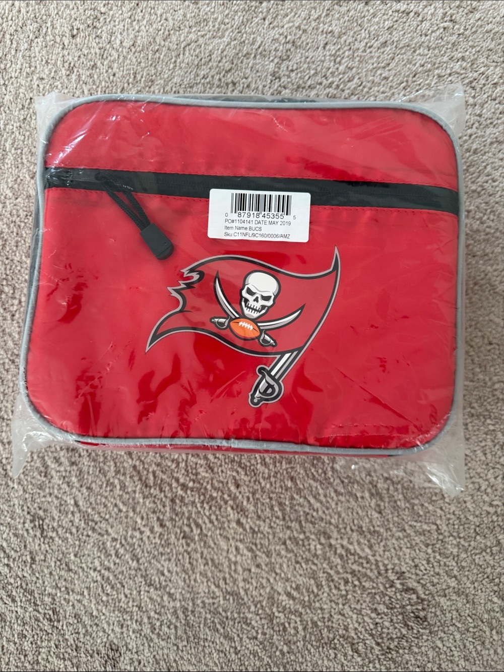 Tampa Bay Buccaneers Red Lunch Bag